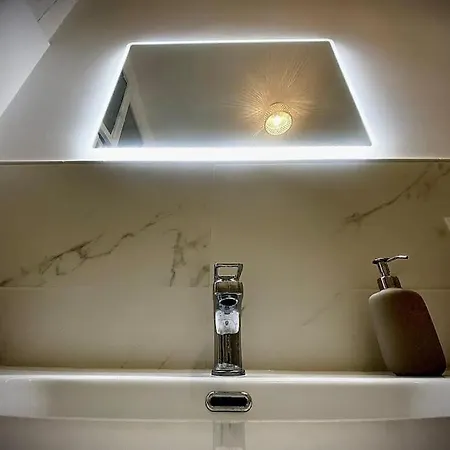 Apartment Rome's Hills And Jubilee Locations With Style *