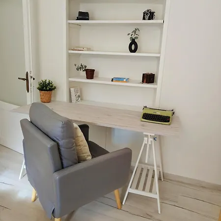 Rome's Hills And Jubilee Locations With Style Apartment *